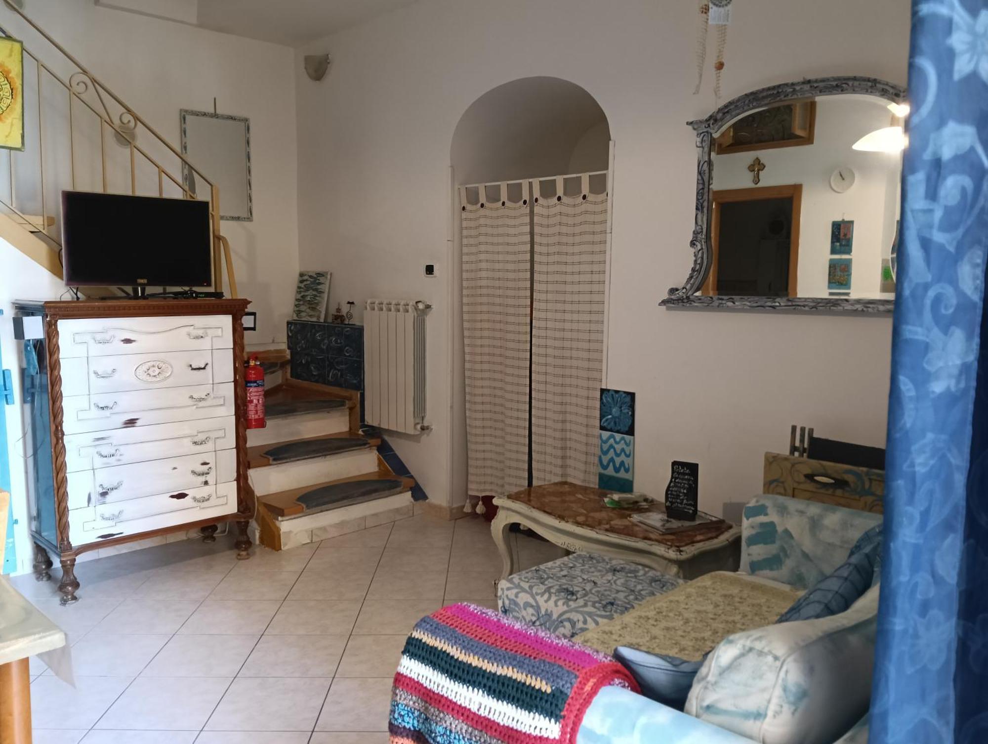 Apartment Little Art House *